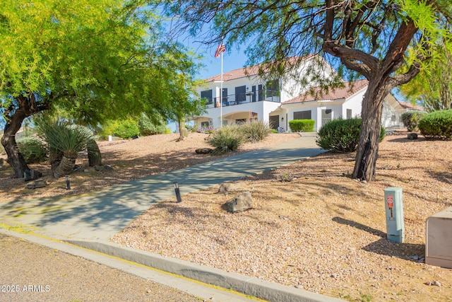 2075 W Silverlode Dr, Wickenburg, AZ 85390 - mediterranean / spanish house with a balcony