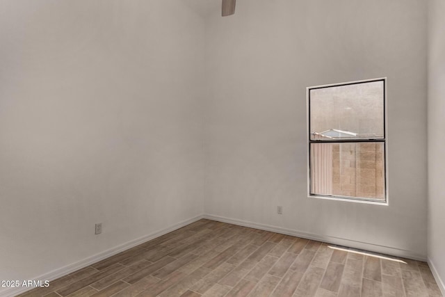 723 E Piute Ave, Phoenix, AZ 85024 - unfurnished room with wood finished floors and ceiling fan
