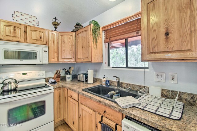 3047 Ponderosa Rd, Overgaard, AZ 85933 - kitchen with a sink and white appliances
