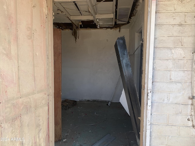 1202 S 14th St, Phoenix, AZ 85034 - view of below grade area