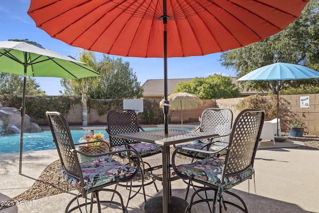 4111 S Dewdrop Ct, Gilbert, AZ 85297 - fenced backyard with a patio and outdoor dining space