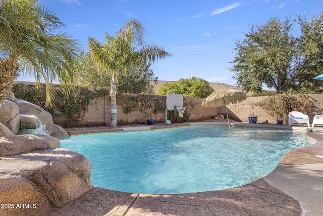 4111 S Dewdrop Ct, Gilbert, AZ 85297 - view of swimming pool with a fenced backyard