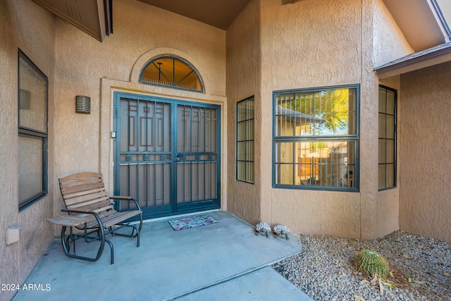 view of property entrance