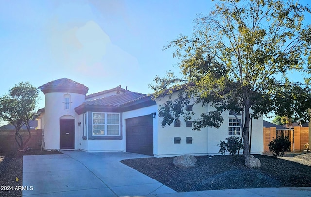 view of front facade with a garage