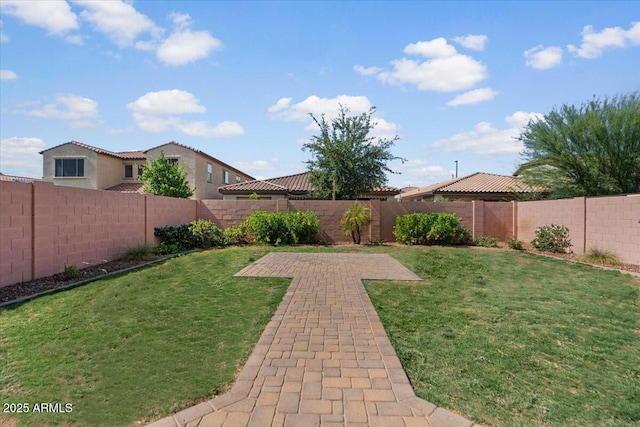 3936 E Narrowleaf Dr, Gilbert, AZ 85298 - view of yard with a patio