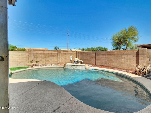 13620 N 82nd Ln, Peoria, AZ 85381 - view of swimming pool featuring a fenced backyard