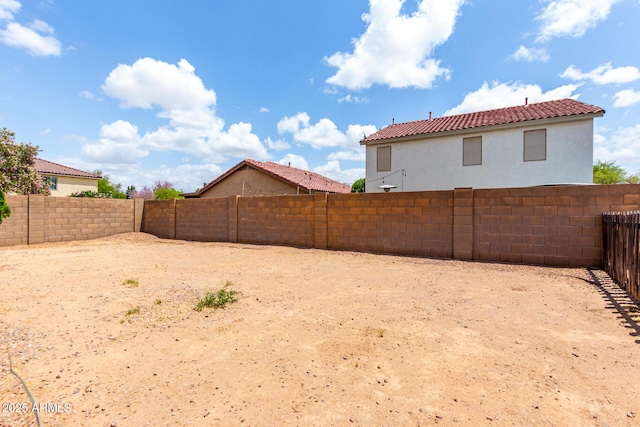 view of fenced backyard