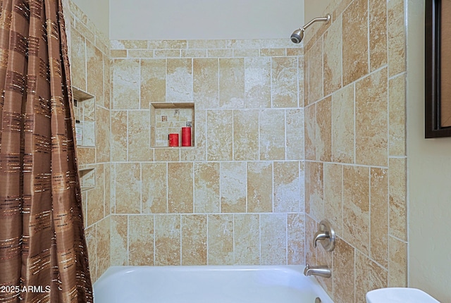 bathroom with shower / tub combo