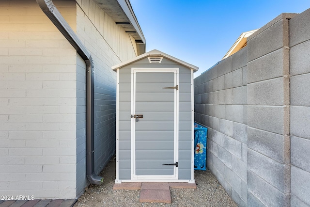 view of outbuilding