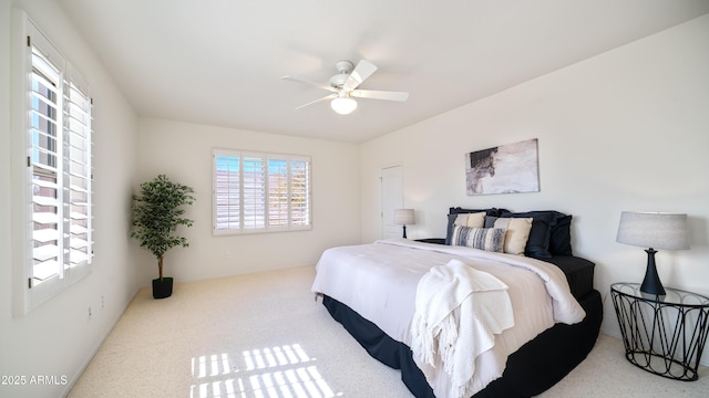 bedroom with a ceiling fan