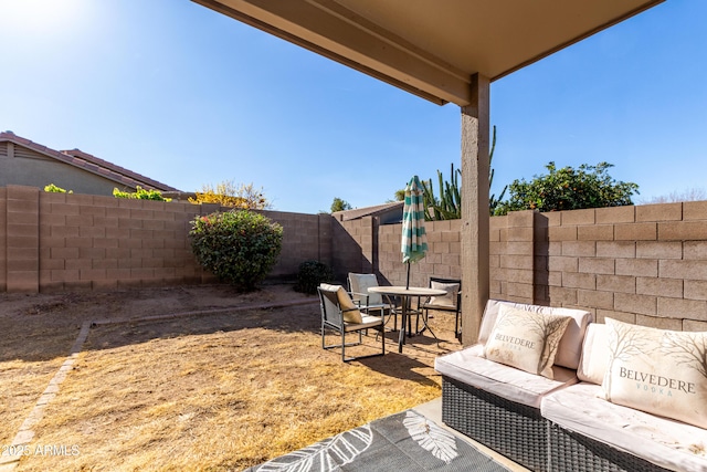 view of patio / terrace featuring outdoor lounge area