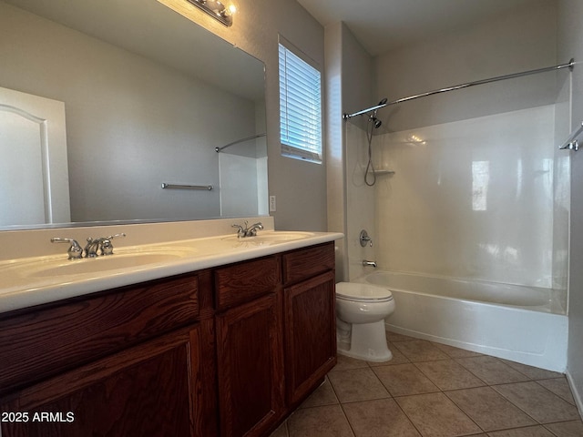 876 S Colonial Dr, Gilbert, AZ 85296 - bathroom featuring tile patterned floors, double vanity, and washtub / shower combination