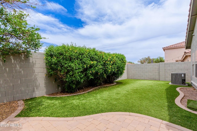 2326 E Spruce Dr, Chandler, AZ 85286 - view of yard featuring central AC unit and a patio area
