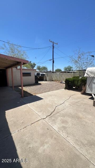 3530 W Portland St, Phoenix, AZ 85009 - view of patio featuring driveway