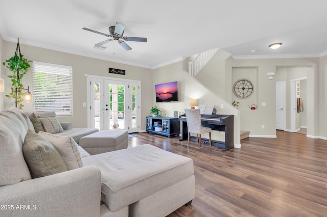 3029 E Patrick St, Gilbert, AZ 85295 - living area featuring wood finished floors, a ceiling fan, crown molding, and baseboards
