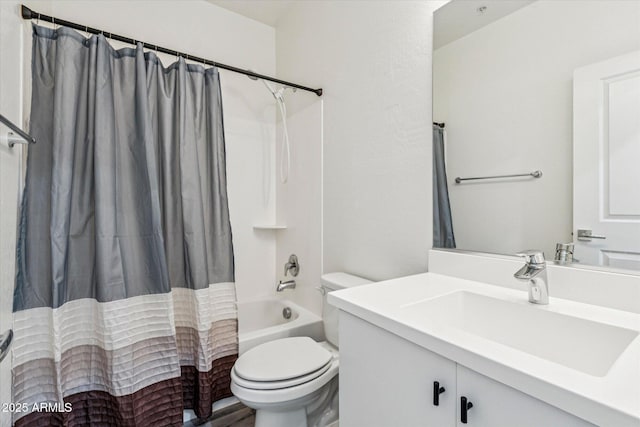 2313 E Hidalgo Ave, Phoenix, AZ 85040 - bathroom featuring vanity, shower / tub combo, and wood finished floors