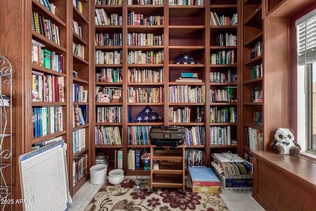 living area with light tile patterned floors