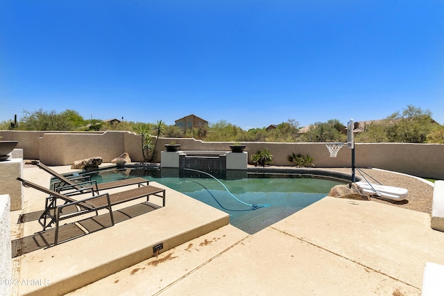 29771 N 67th St, Scottsdale, AZ 85266 - view of pool featuring a fenced backyard, a fenced in pool, and a patio area
