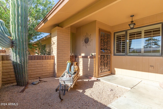 view of entrance to property