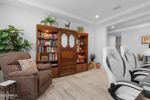 office space featuring visible vents, carpet floors, and recessed lighting