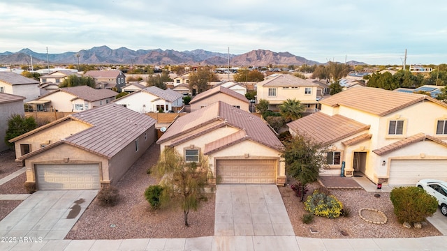 bird's eye view featuring a mountain view