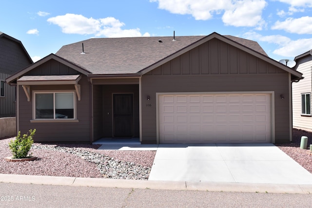 206 S Thunder Mtn, Payson, AZ 85541 - ranch-style house with a shingled roof, board and batten siding, and a garage