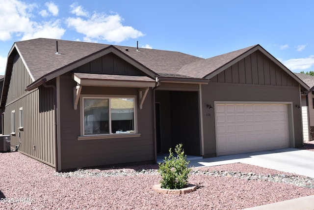 206 S Thunder Mtn, Payson, AZ 85541 - ranch-style house featuring a garage, a shingled roof, driveway, and central AC unit