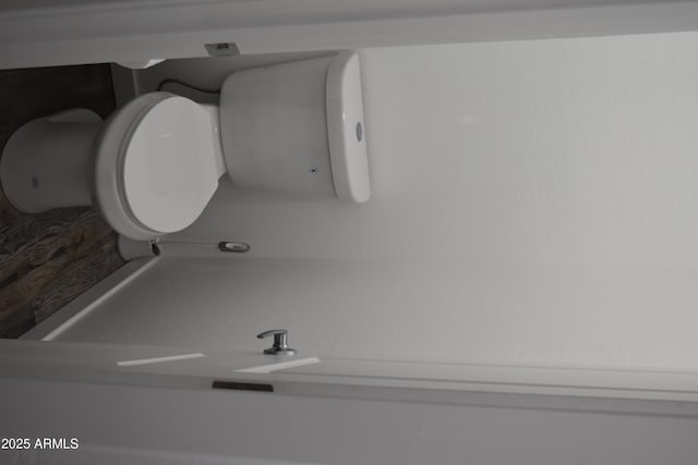 206 S Thunder Mtn, Payson, AZ 85541 - bathroom featuring toilet