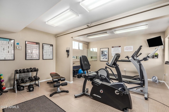 workout area with baseboards