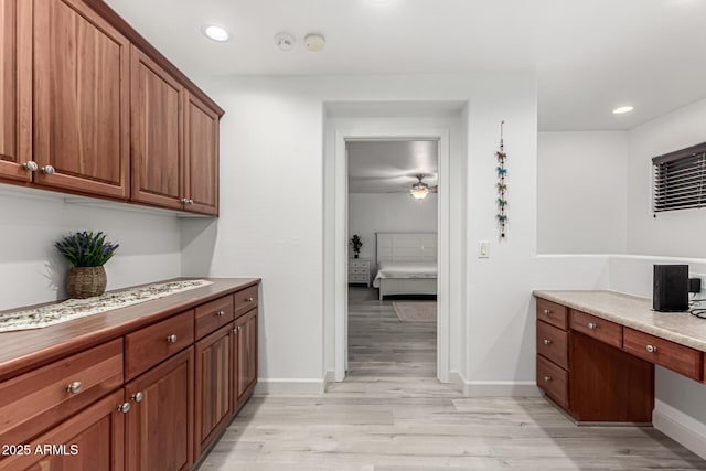 21472 E Saddle Ct, Queen Creek, AZ 85142 - bathroom with ensuite bath, wood finished floors, baseboards, recessed lighting, and ceiling fan