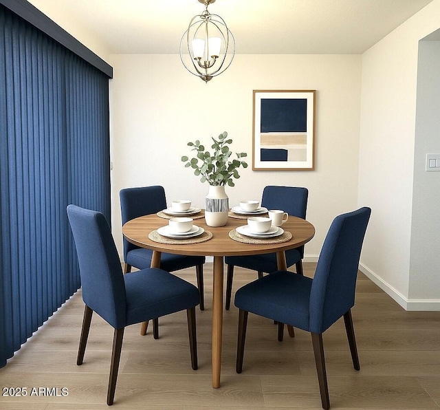 921 W University Dr Unit 1038, Mesa, AZ 85201 - dining room with light wood finished floors and baseboards