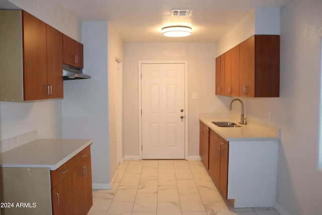 kitchen featuring sink