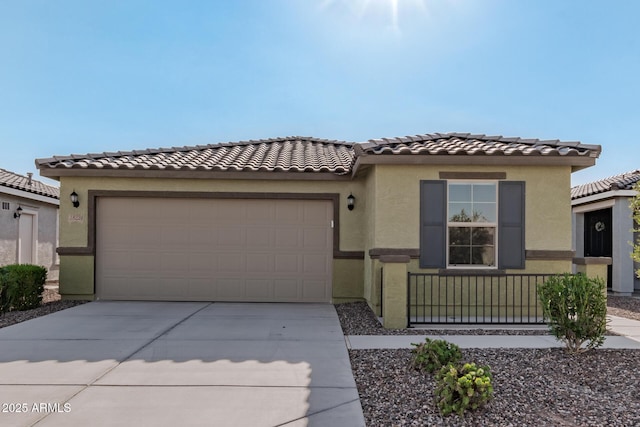 view of front of house featuring a garage