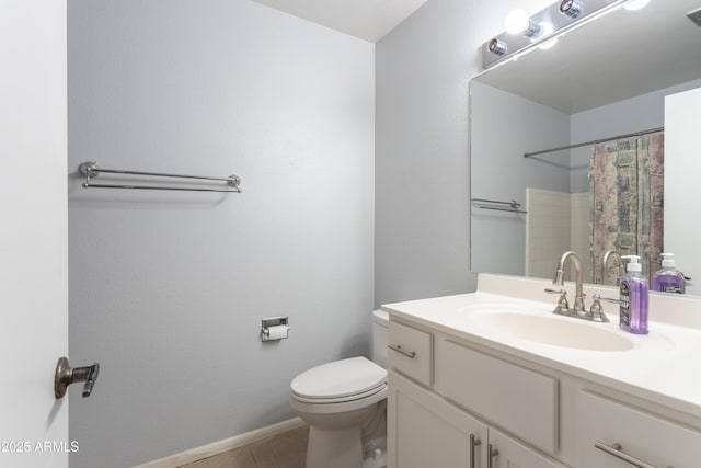 bathroom featuring tile patterned floors, baseboards, vanity, toilet, and a shower with shower curtain