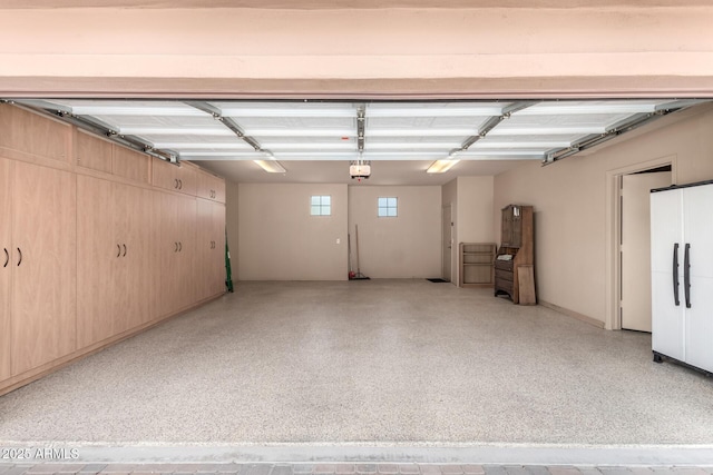 20801 N 90th Pl Unit 210, Scottsdale, AZ 85255 - garage featuring a garage door opener