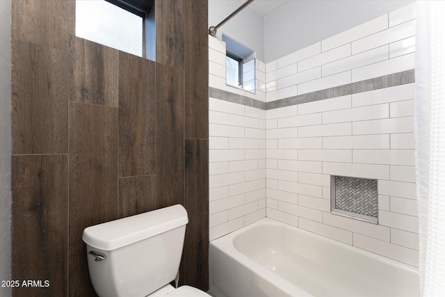 full bath featuring toilet and tub / shower combination