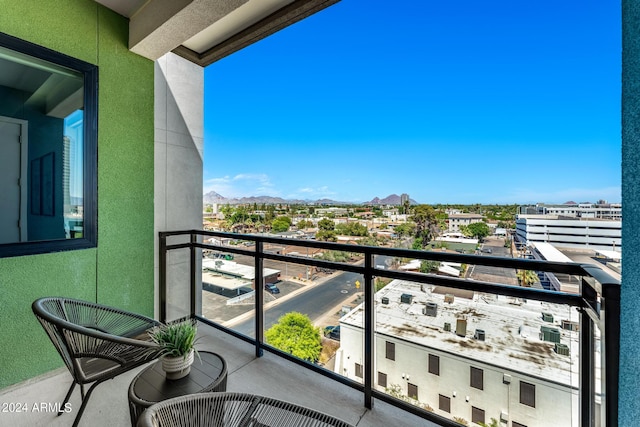 3131 N Central Ave Unit 6017, Phoenix, AZ 85012 - balcony with a mountain view