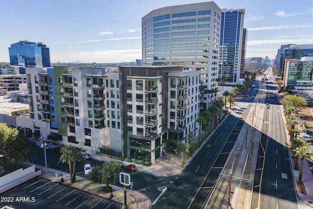 3131 N Central Ave Unit 6017, Phoenix, AZ 85012 - view of property featuring a city view