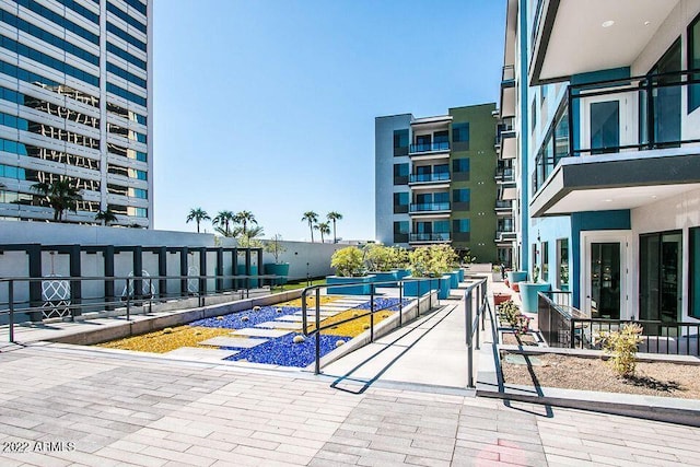 3131 N Central Ave Unit 6017, Phoenix, AZ 85012 - view of community