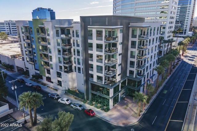 3131 N Central Ave Unit 6017, Phoenix, AZ 85012 - view of apartment building / complex
