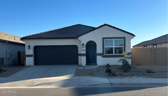 view of front facade featuring a garage