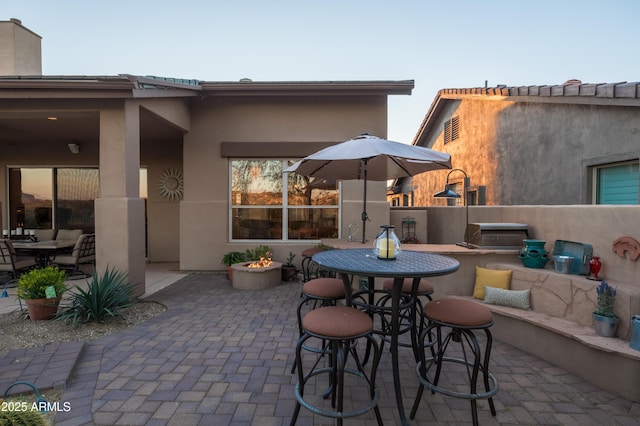 view of patio featuring grilling area and an outdoor kitchen