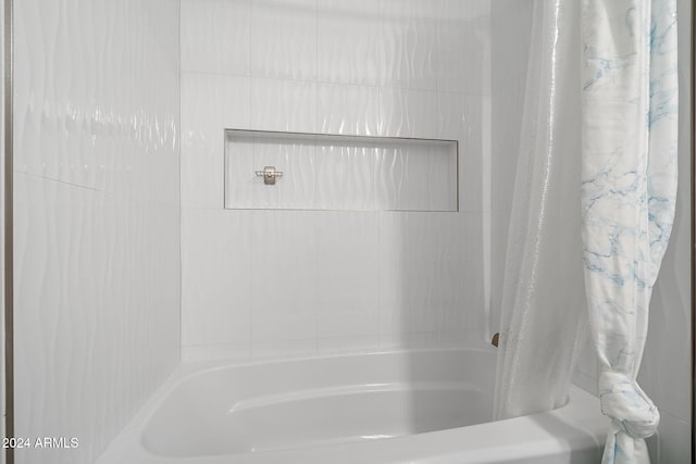 8523 N 192nd Ave, Waddell, AZ 85355 - full bath with shower / bath combo