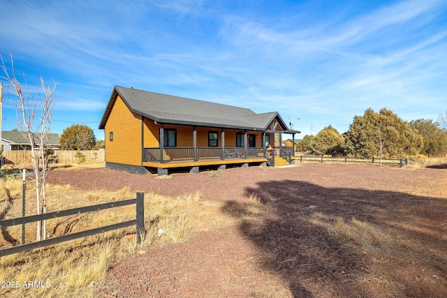 view of front of property