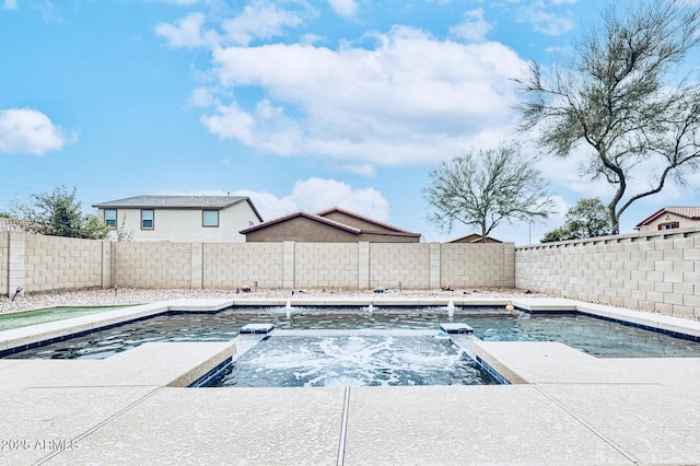 view of swimming pool