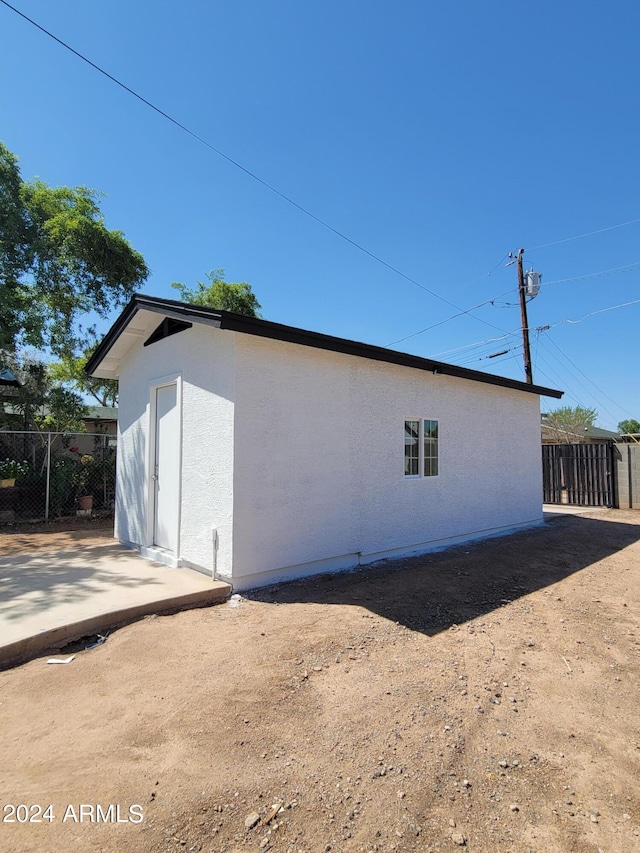 view of home's exterior