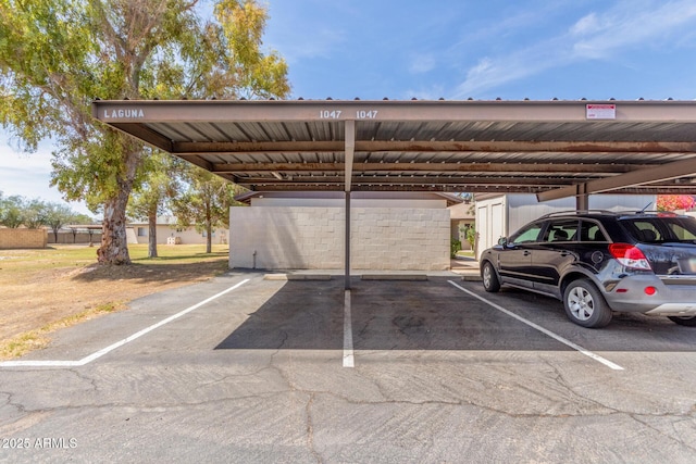 1047 W Laguna Dr, Tempe, AZ 85282 - view of covered parking lot
