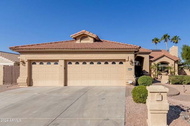 view of front facade with a garage