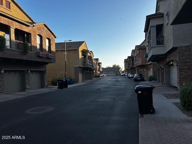 1350 S Greenfield Rd Unit 1219, Mesa, AZ 85206 - view of street featuring a residential view