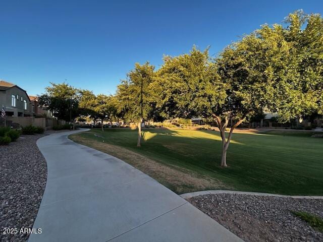 1350 S Greenfield Rd Unit 1219, Mesa, AZ 85206 - view of community with a yard